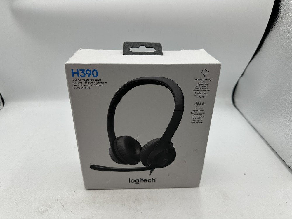New Sealed Logitech H390 USB Computer Headset with Noise-Canceling Microphone