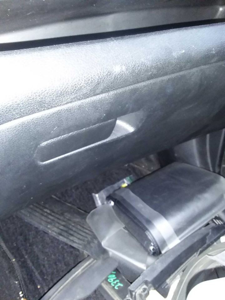 SANTA FE  2019 Glove Box 3117968
