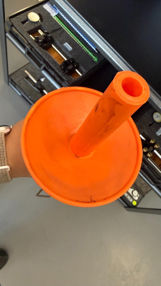 EXACT TOOLING SAFETY SHIELDED CHIP HOOK 24"