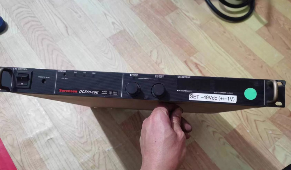 1pcs DCS60-20E DC power supply