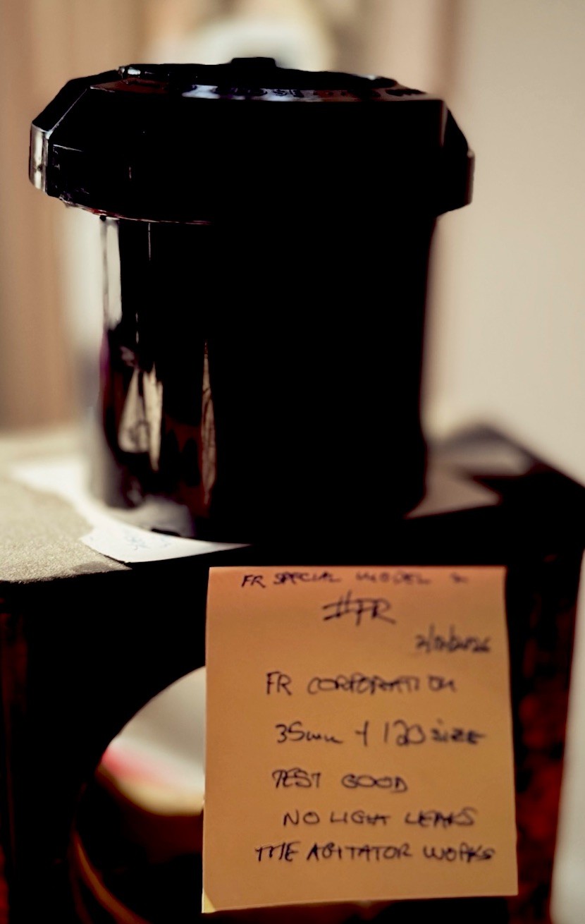 Tested Vintage FR "SPECIAL" Adjustable Roll Film Developing Tank ~ Model 2 #fr