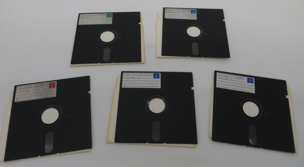 LOTUS Rel. 2.2 5.25" Floppy Disk vintage Computer Program Discs