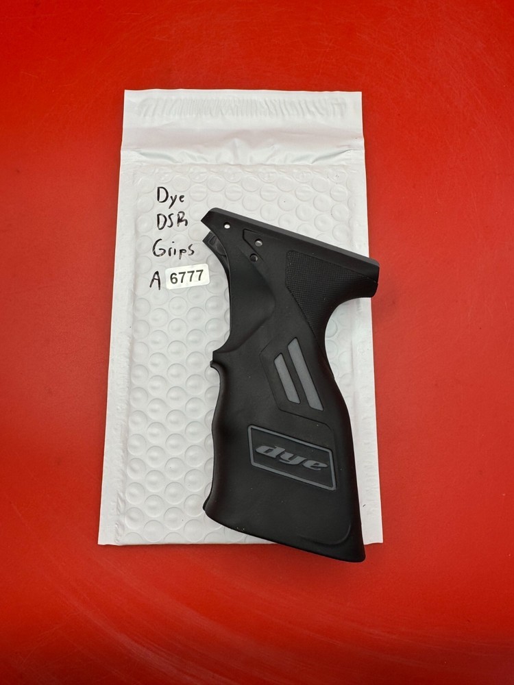 Dye DSR Grips