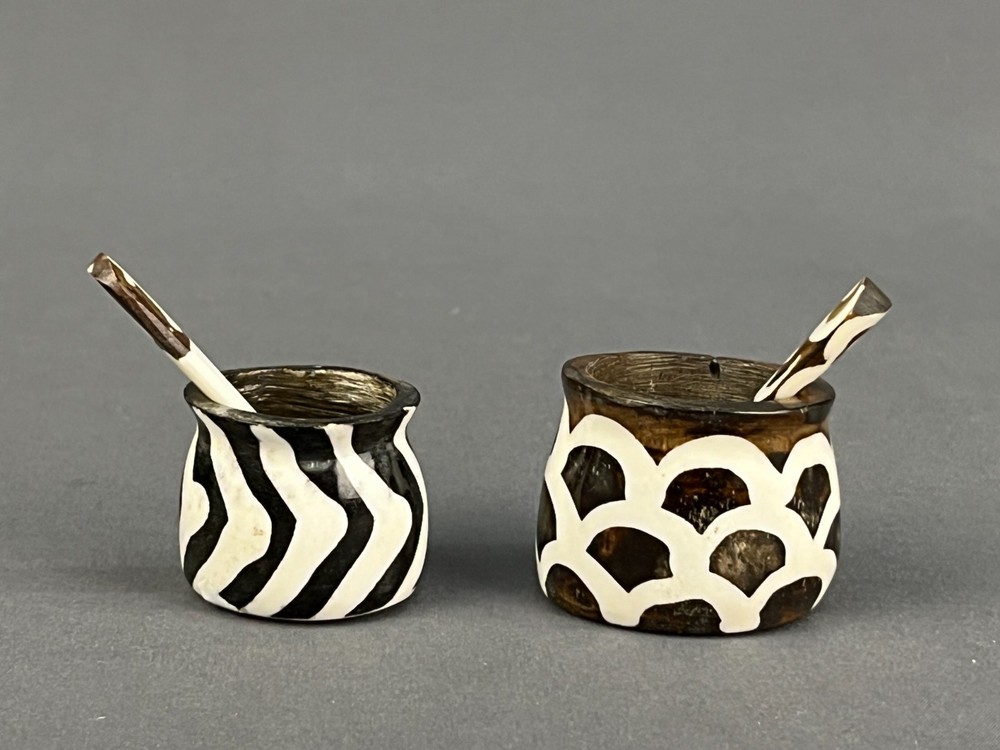 2 African Batik Bone 1 1/2" Open Salt Cellars w/ Spoons: EUC