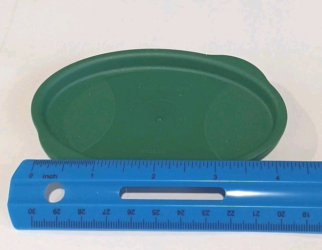 1 Tupperware Pasta Mates REPLACEMENT SEAL Single Lid 4652 Hunter Green