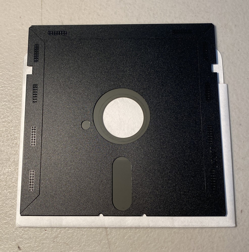 Vintage Apple II DOS 3.3 VISIFILE Database Program 5.25” Floppy Disk