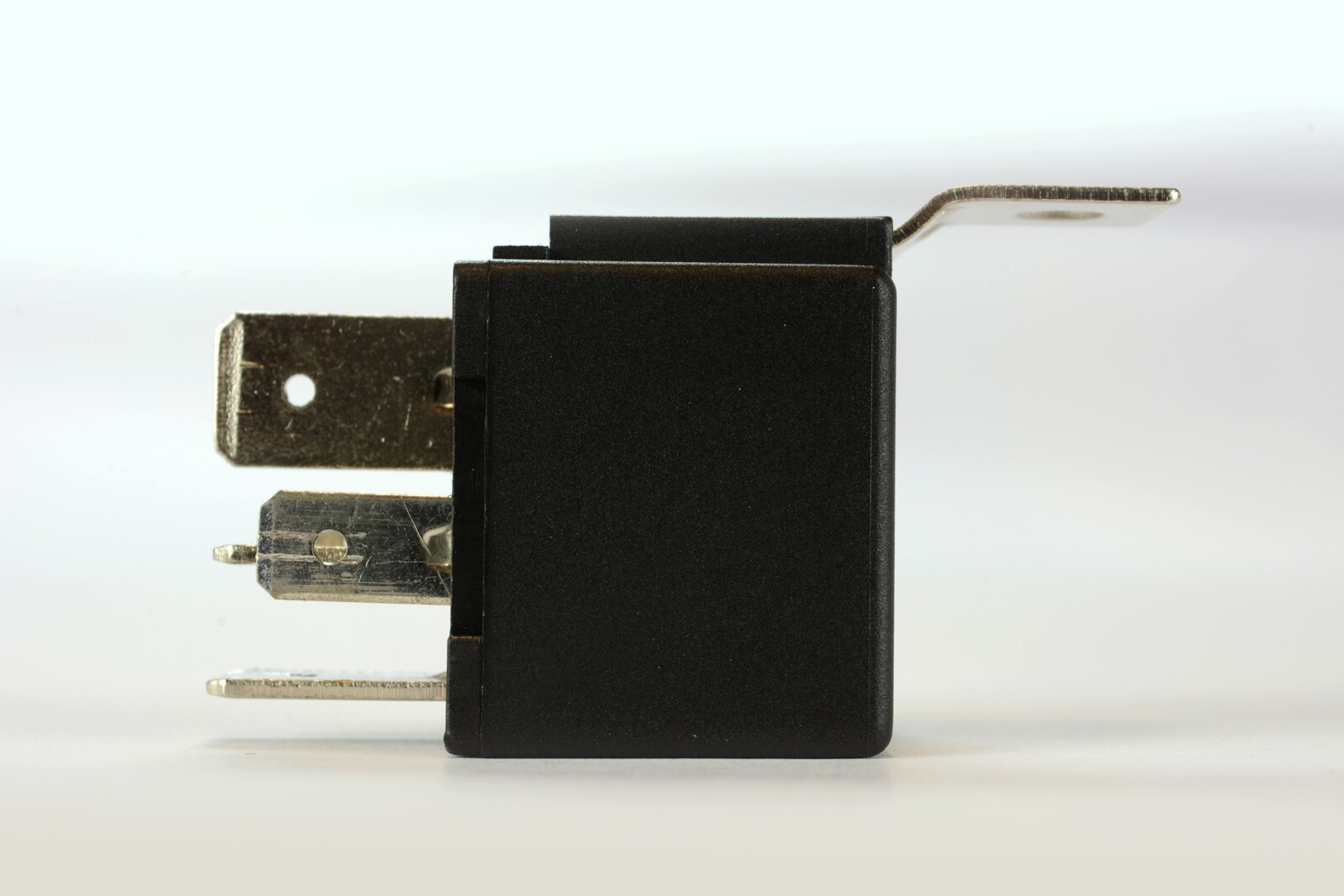 4 LOT TEMCo INDUSTRIAL 12 V 60/80 Amp Bosch Style S Relay SPDT Automotive