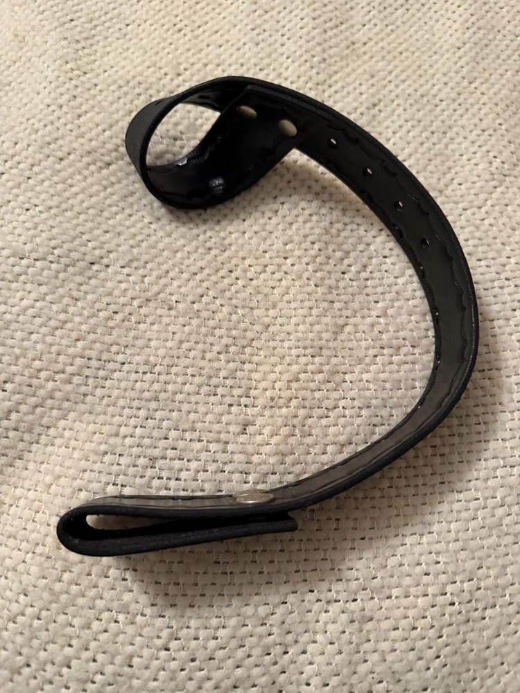Leather Bow Sling
