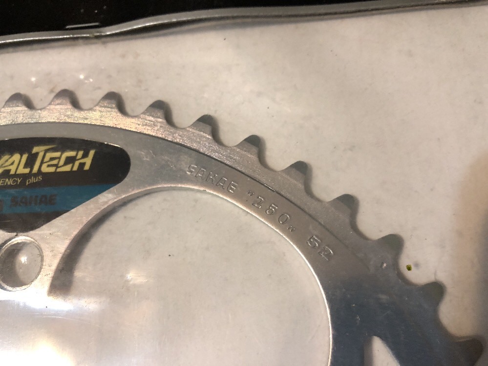 Vintage Sakae SR Ovaltech Chainring MTB 52 T