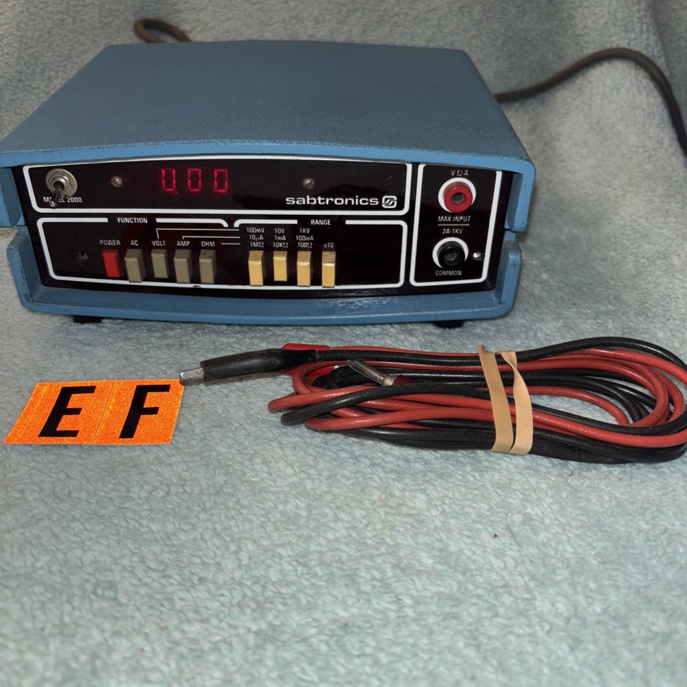Sabtronics Model 2000 Digital Multimeter Excellent Working Condition LOC EF