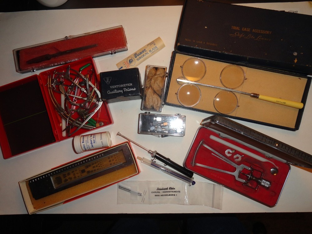 Vintage Optometry/Ophthalmology Equipment lot