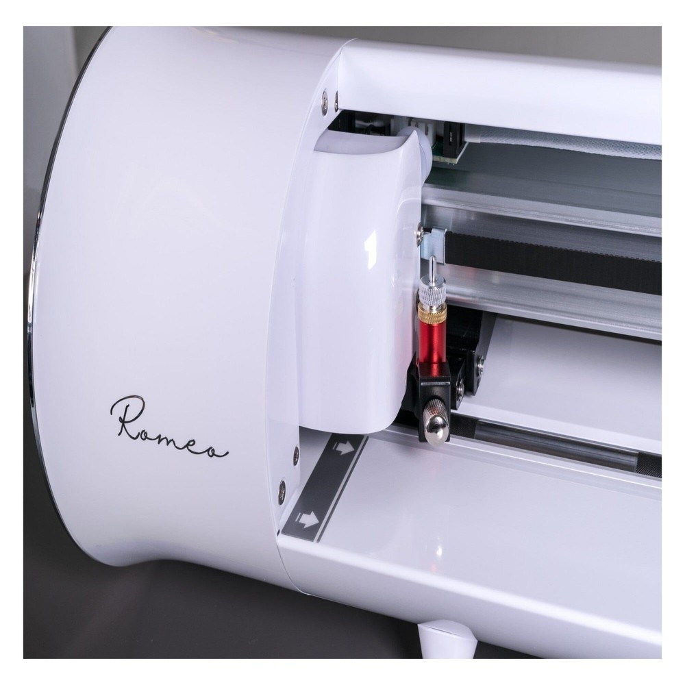 Siser Romeo 24" Vinyl Cutter Base Machine Bundle