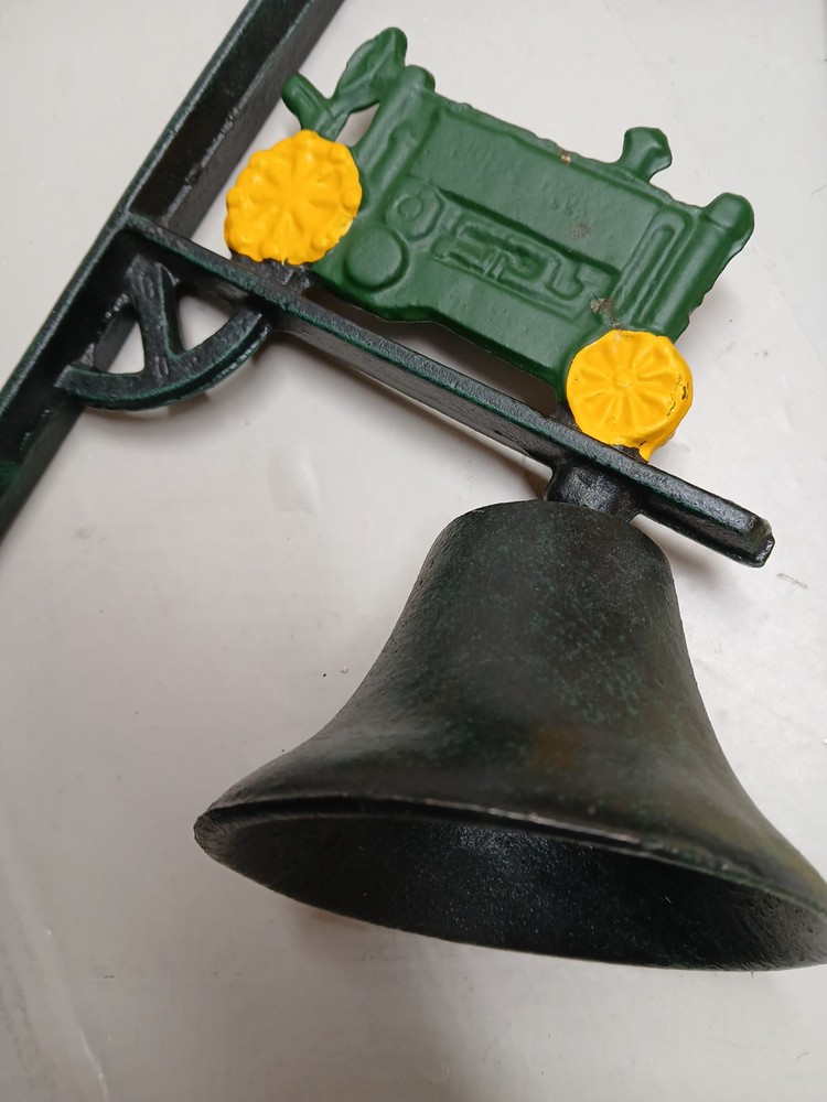 Vintage Cast Iron John Deere Bell Good Condition Wall Bracket *MISSING CLAPPER