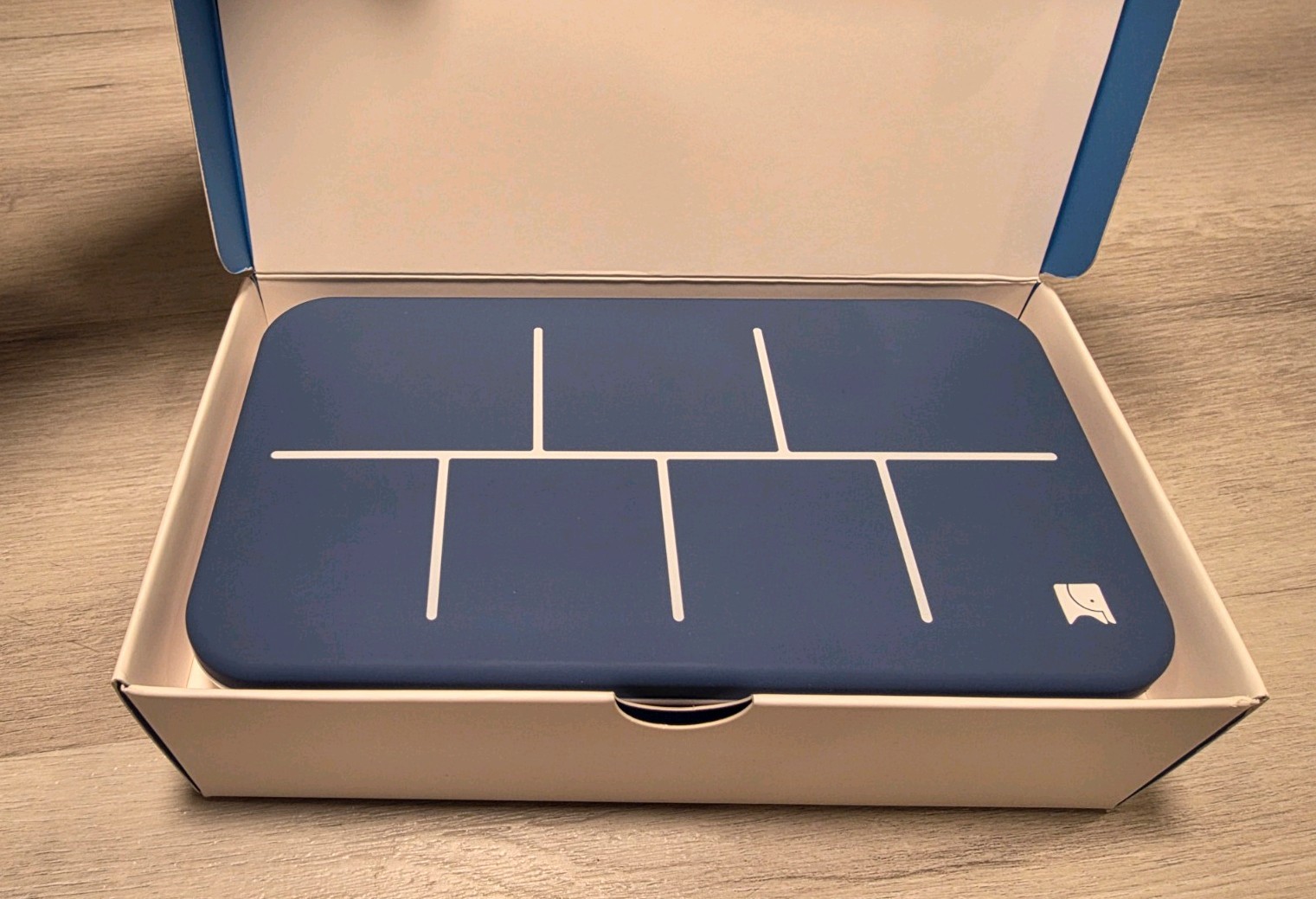 Elliegrid Smart Pill Box Organizer System with Charger Tested Working