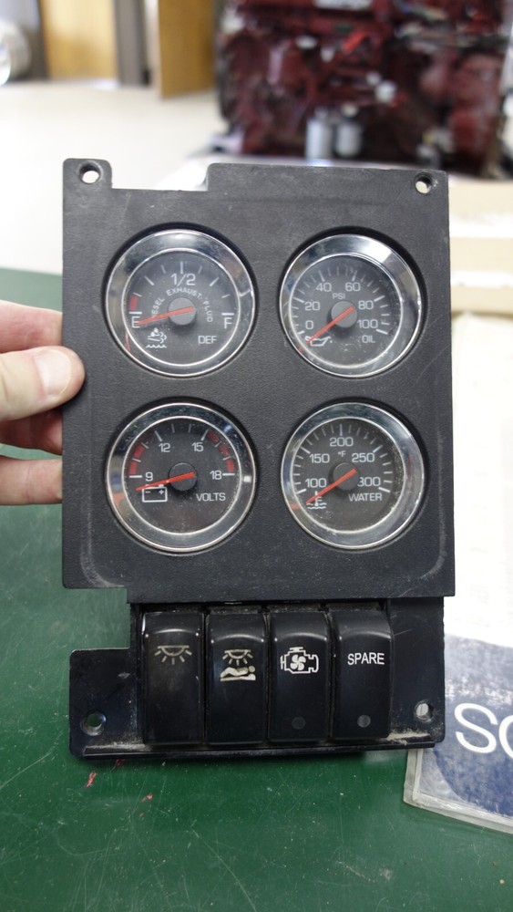 Kenworth Gauge Panel Assembly S64-1194-140
