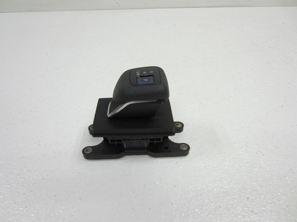 Genuine Nissan Controller Assembly Camera 284A1-6RA1B