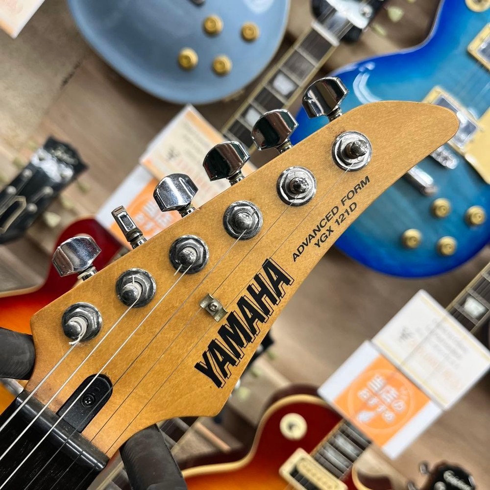 YAMAHA YGX121D Electric Guitar Blue