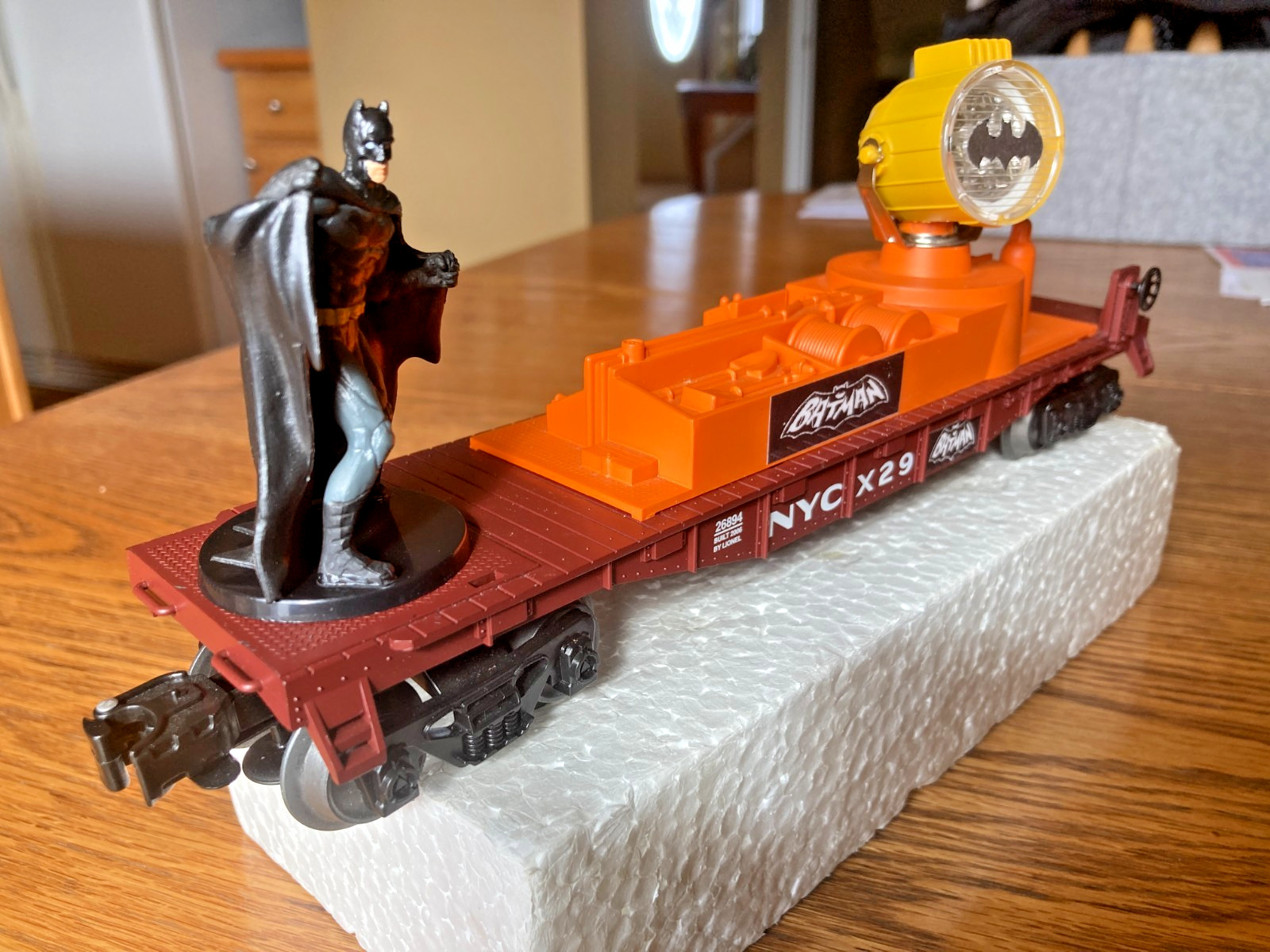 Lionel Customized SearchLight Car with Batman and Bat Signal