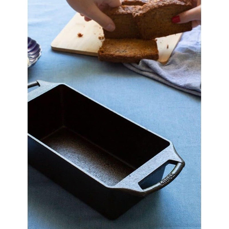 Cast Iron Loaf Pan Seasoned Cookware Versatile Baking Tool Kitchen Essential New