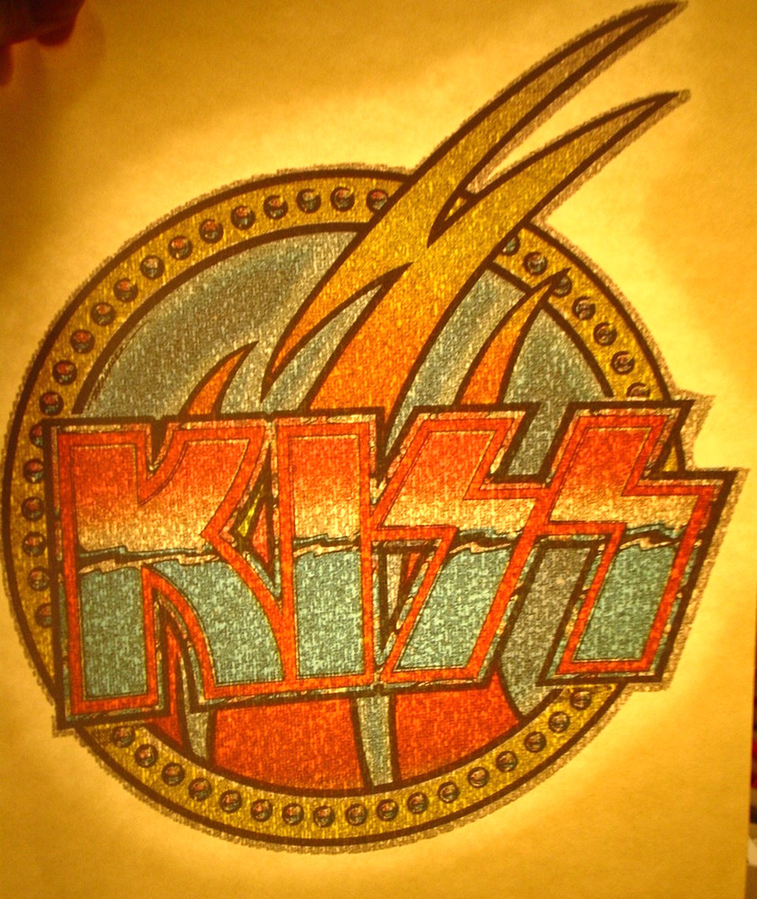KISS LOGO VINTAGE 1970's ROCK & ROLL GLITTER IRON ON TRANSFER -NICE!