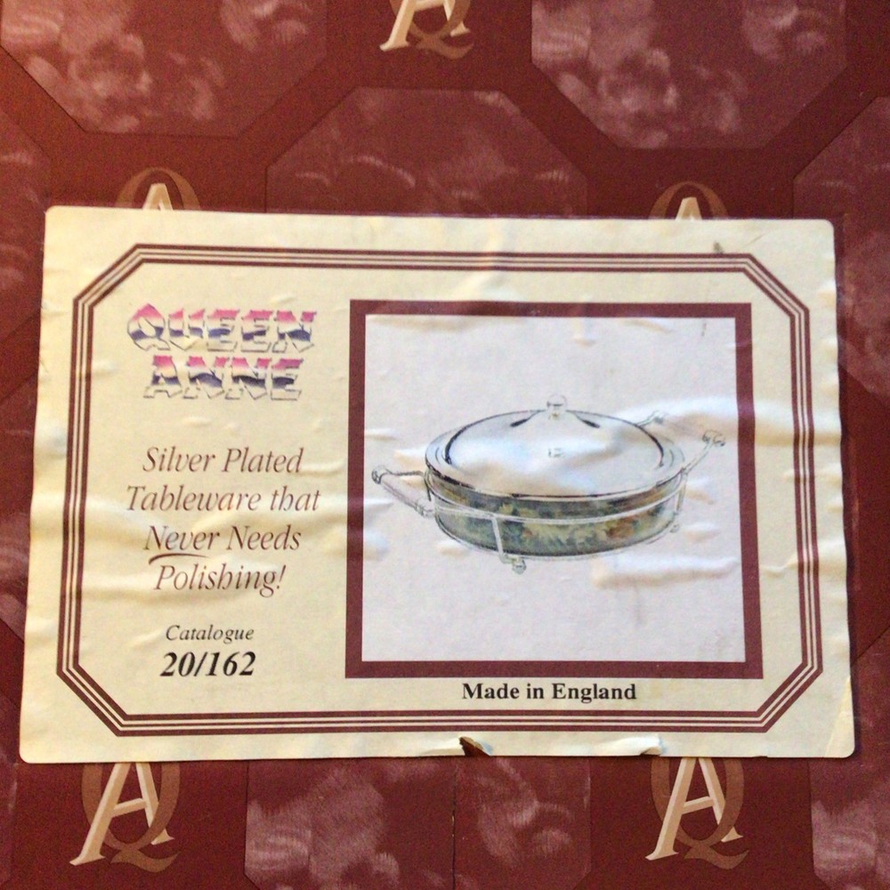 Vintage Queen Anne Silver Plated Covered Vegetable Server with Handles England