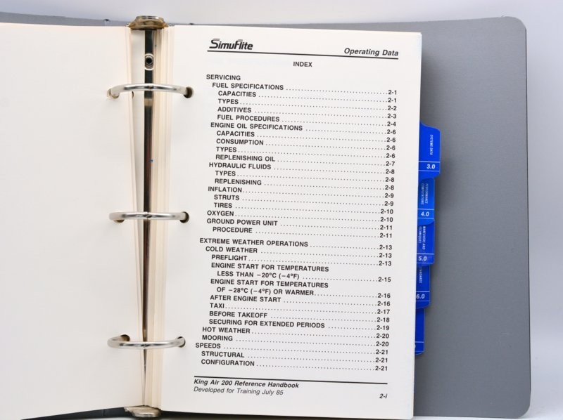SIMUFLITE KING AIR 200 REFERENCE HANDBOOK, 1985