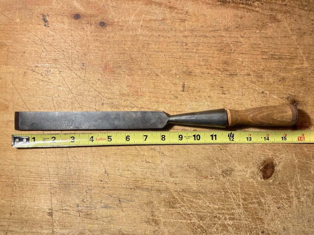 Vintage Union Hardware Co. 1" Wood Chisel