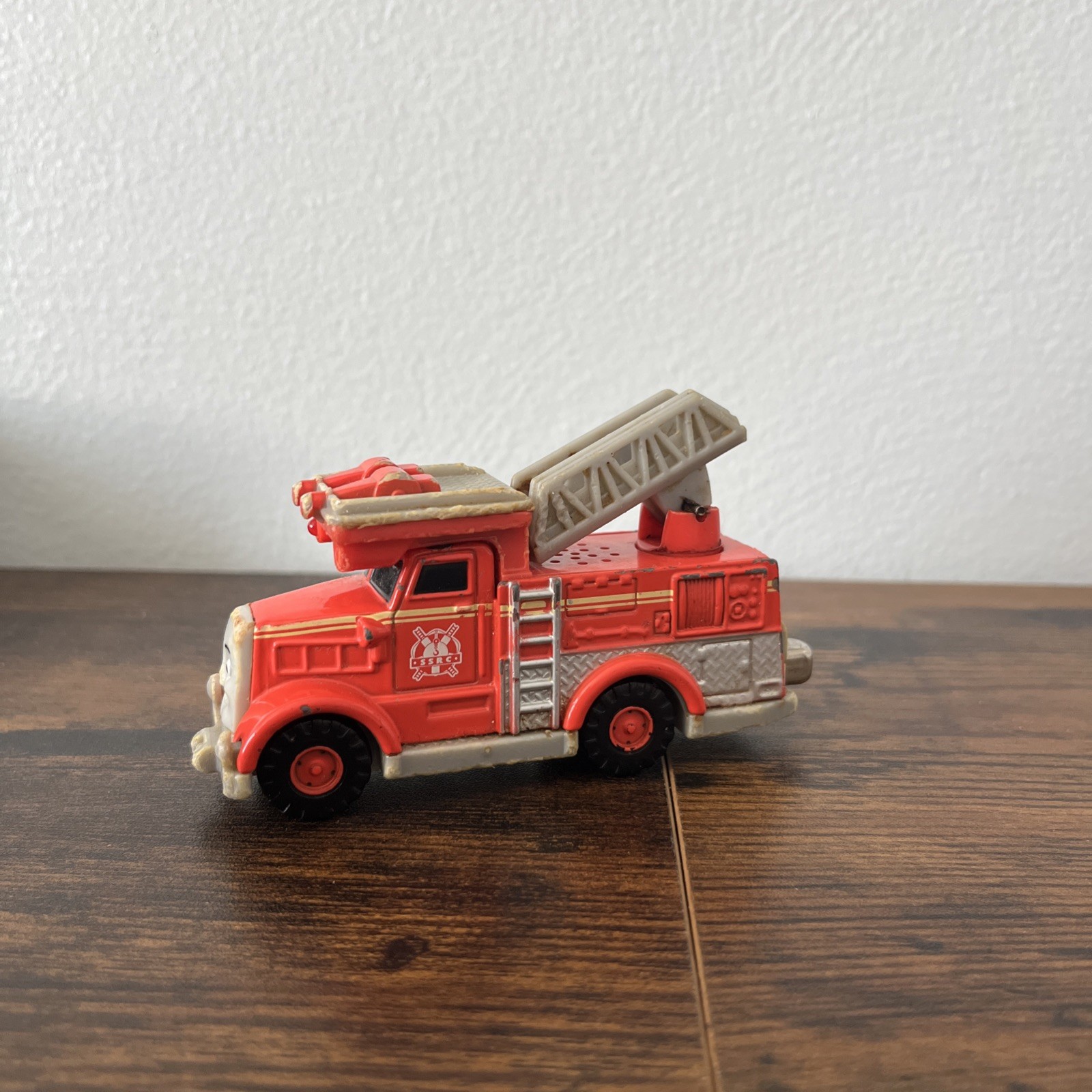 Lot Thomas & Friend Mix Motorized Train Rail Engine NOT WORKING FOR PARTS/REPAIR