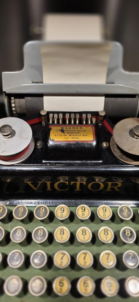 Victor Series 2 200/210 Adding Machine. Solid!