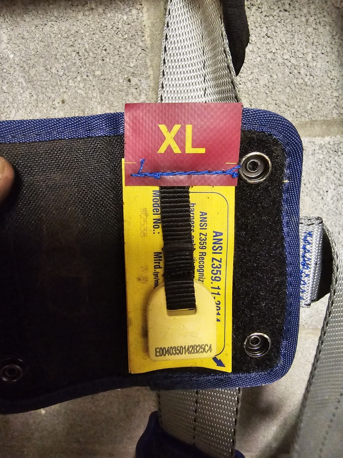 3M DBI-SALA EXOFIT STRATA XL FULL BODY HARNESS FALL PROTECTION XL BELT 1112538