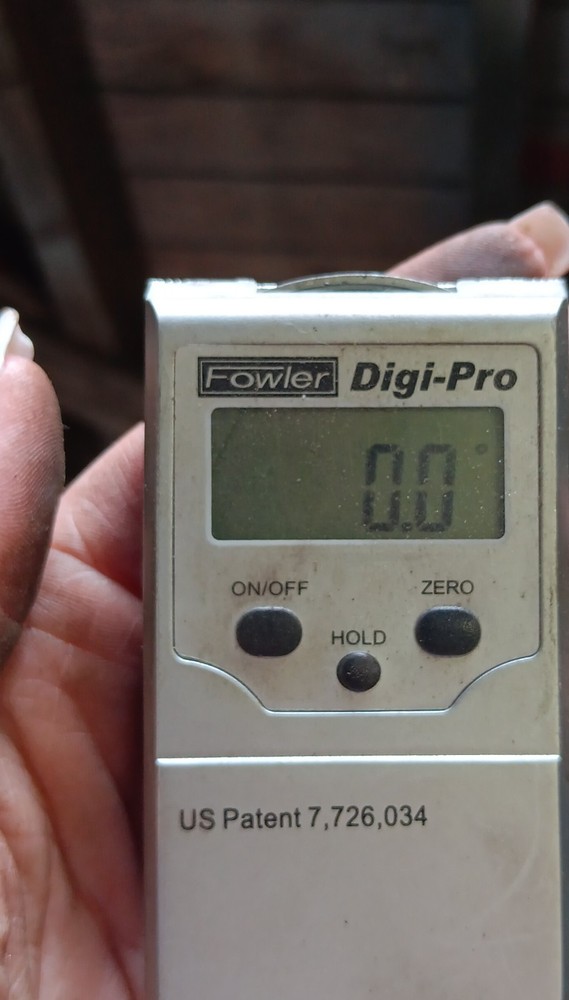 Fowler Digi-Pro Digital Protractor Angle Measurement Tool US Patent 7,726,034