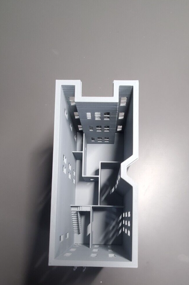 N Scale Building Brownstone