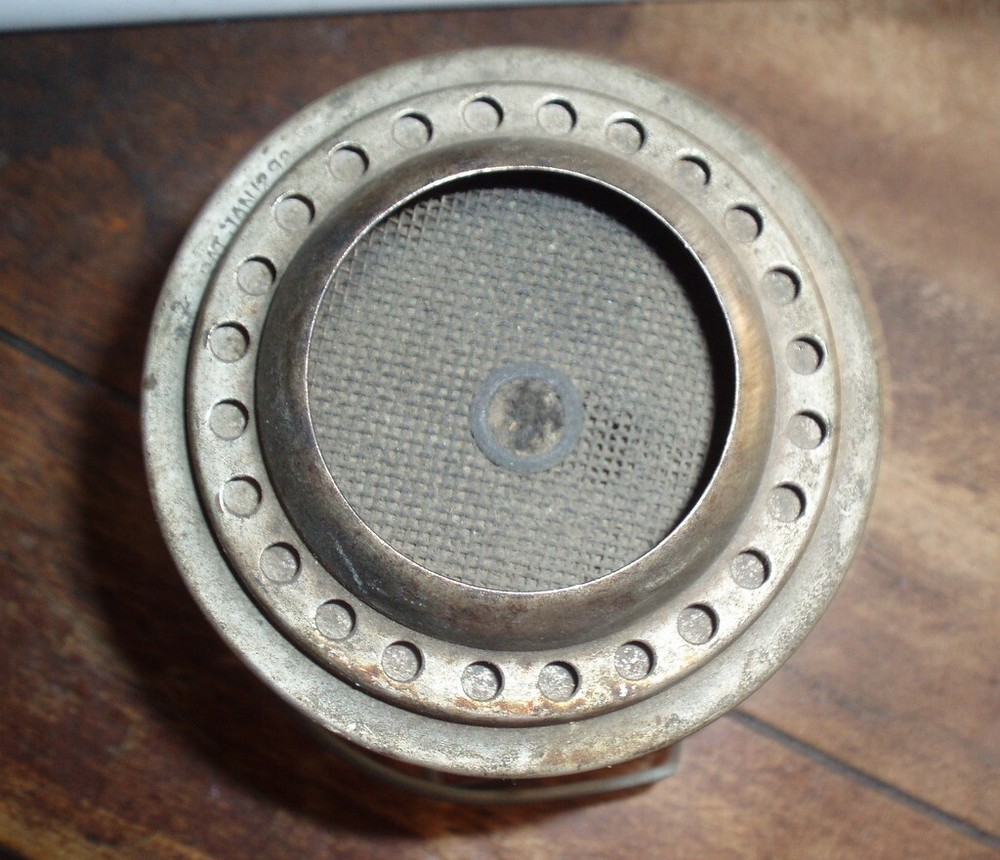 VINTAGE DIETZ LANTERN GLOBE COMET SYRACUSE NY USA REPLACEMENT LANTERN