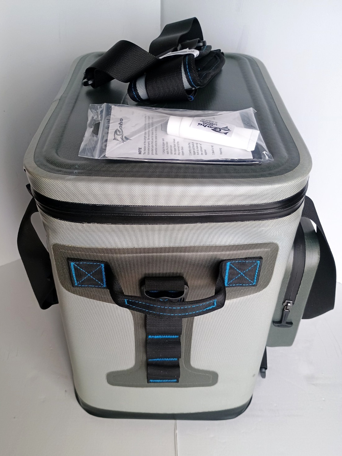 Coho 24 Can Soft Sided Leak Proof Air Tight Insulated Cooler & Lunch Box Gray