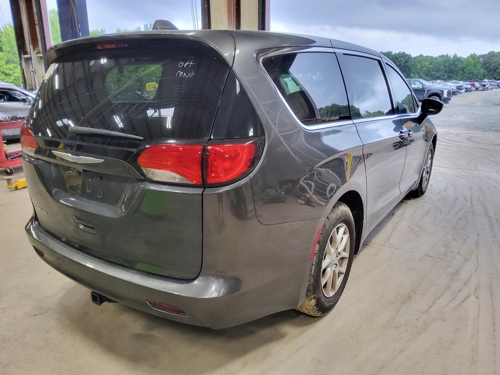 Used A/C Selector Switch fits: 2017 Chrysler Pacifica rear w/o automatic tempera