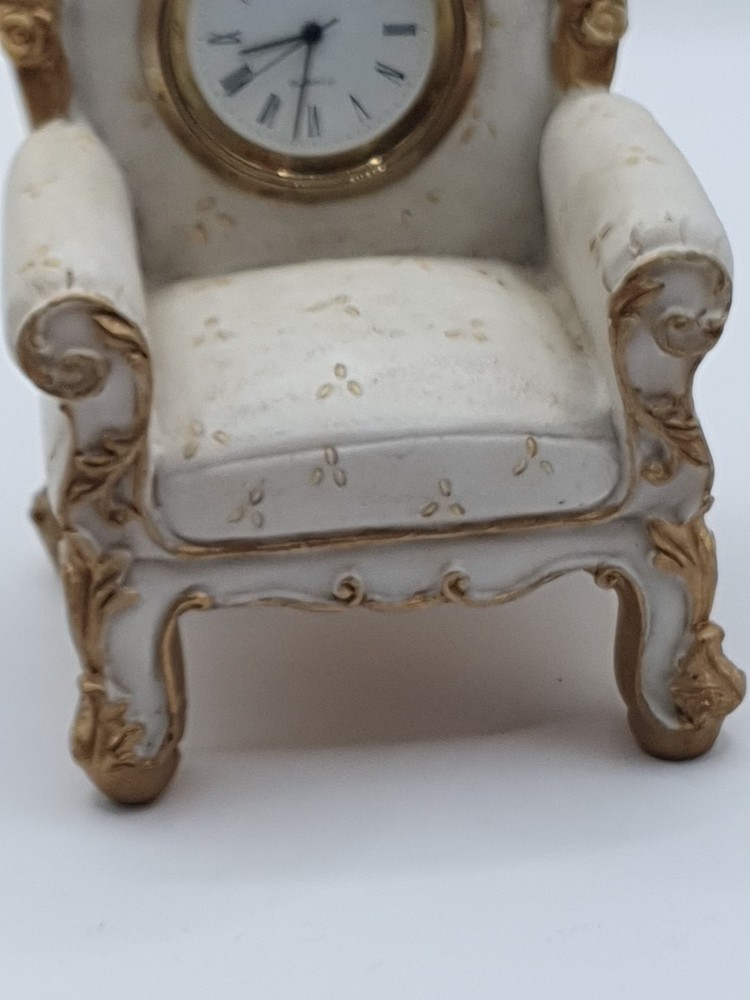 Vintage Collectable Miniature Clock