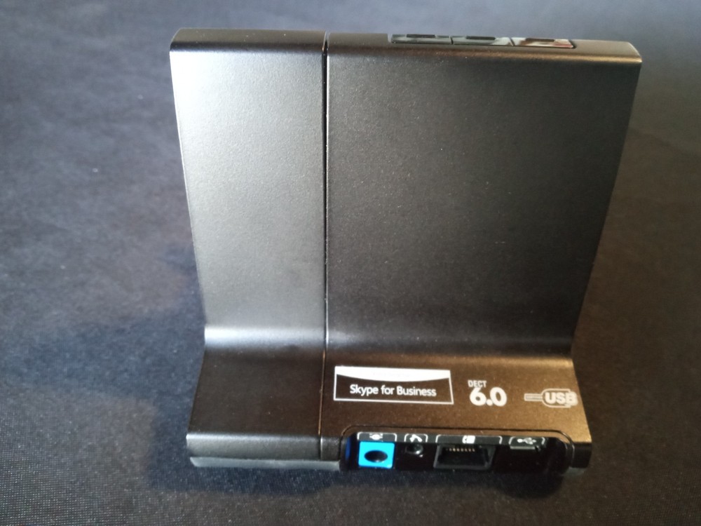 Plantronics Poly Wireless Headset and Base W8200B