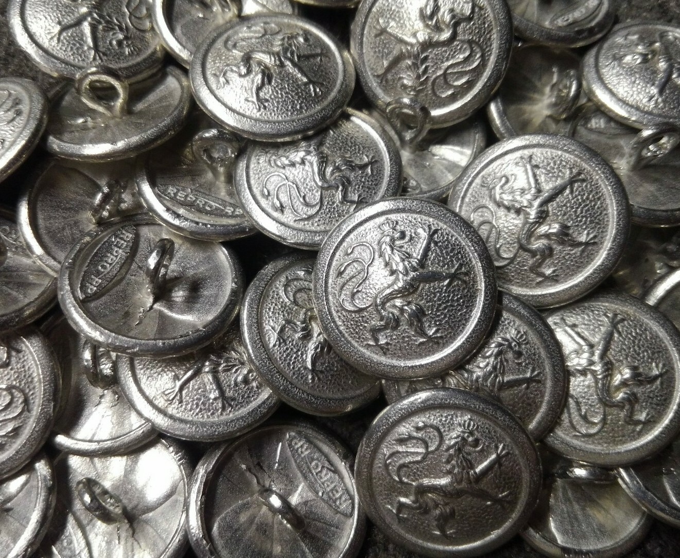 WWI German Bavarian Silver finish 21MM RIGHT FACING buttons by the each