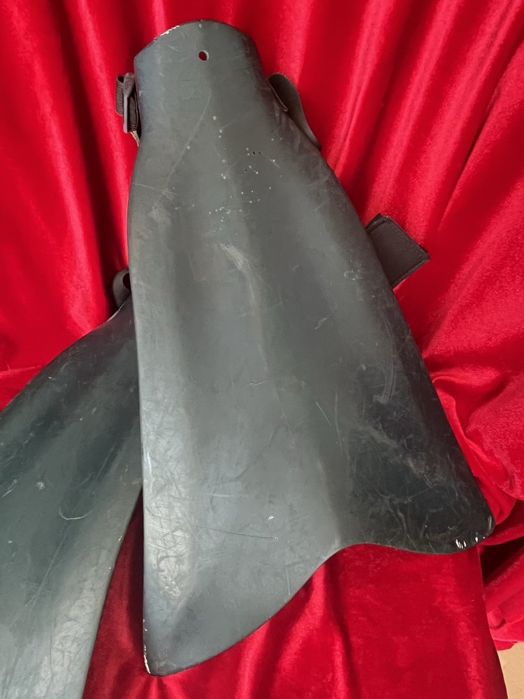 Force Fin Black Medium