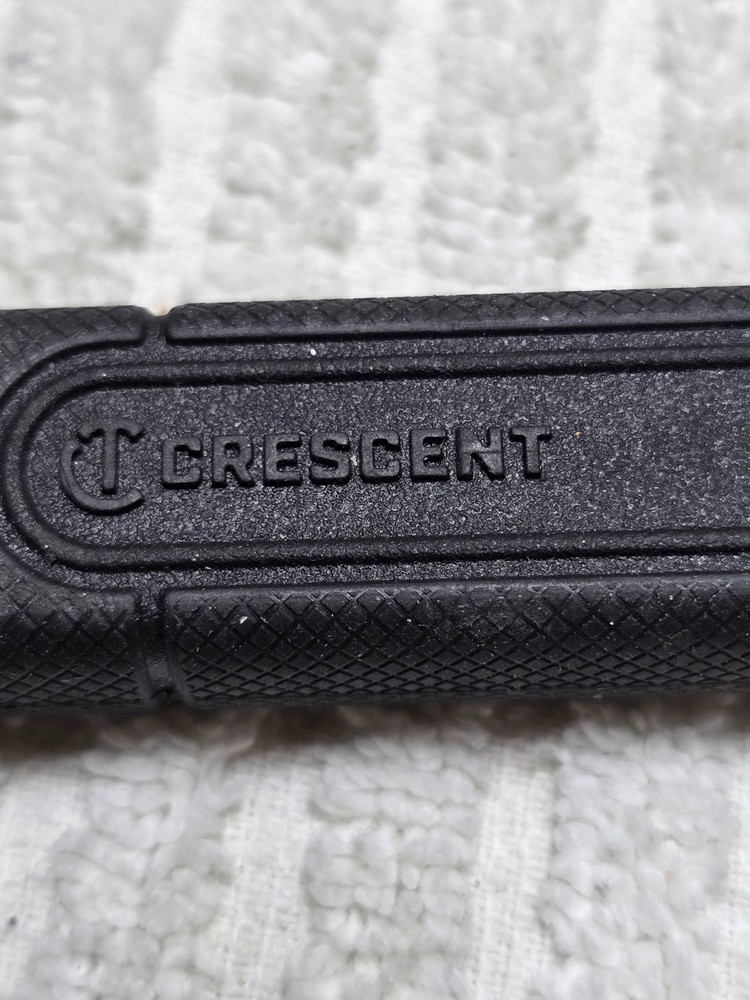 Crescent 9" Nail Puller Pry Bar Rubber Handle Tool