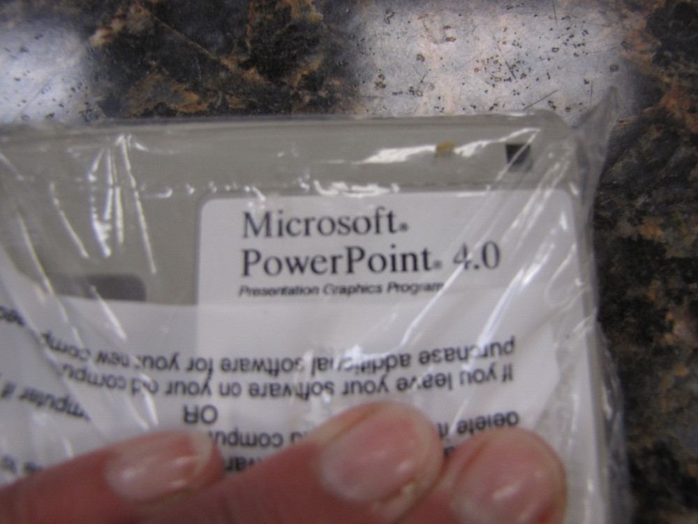 Microsoft PowerPoint Version 4.0 Software 3.5" Disks - New Sealed - MB19