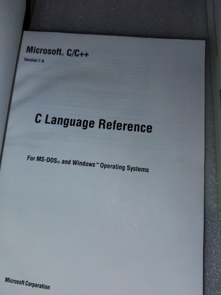 Microsoft Windows 3.1 SDK Manual Lot C/C++ 7.0 Win32 API Development kit partial