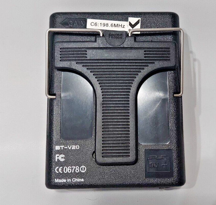 Gemini VHF-2001 Dual Channel VHF Wireless Microphone System