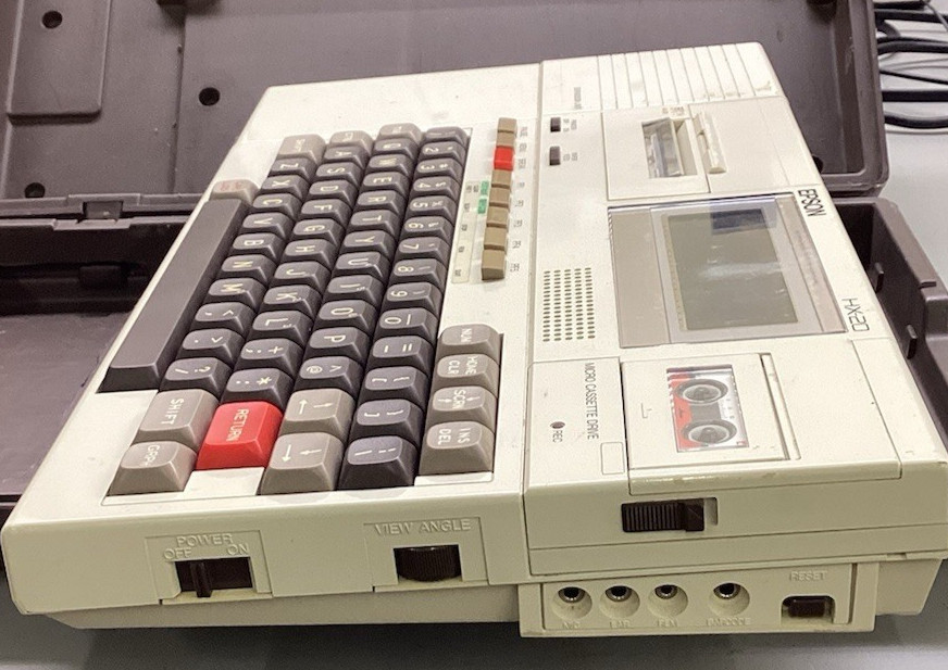 VINTAGE EPSON PORTABLE COMPUTER MODEL HX-20