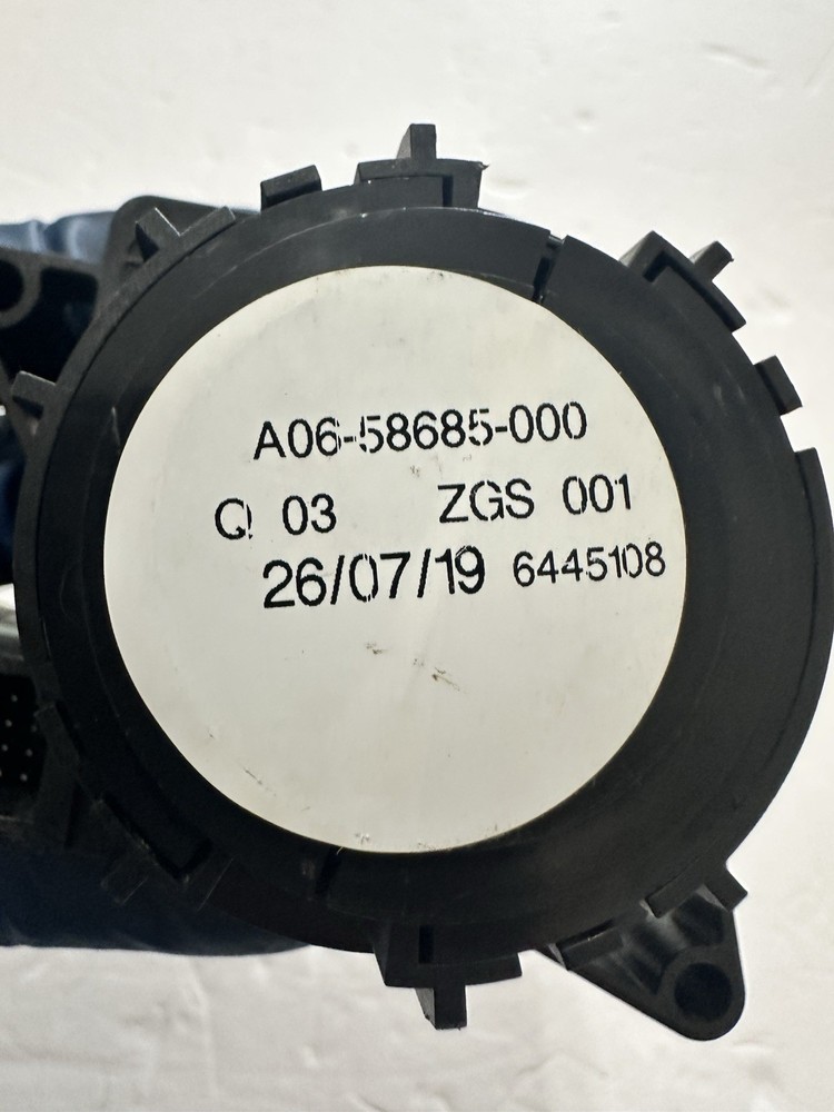 2018-2024 FREIGHTLINER CASCADIA DASH HEADLIGHT HEADLAMP SWITCH BUTTON OEM