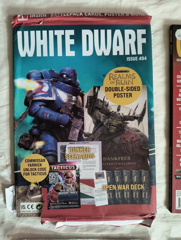 White Dwarf Value Bundle Double Sided Poster + Munchkin Card + 4 Issues