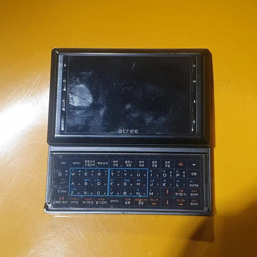 Atree UM10 Mini Digital Dictionary with MP3 Function Official
