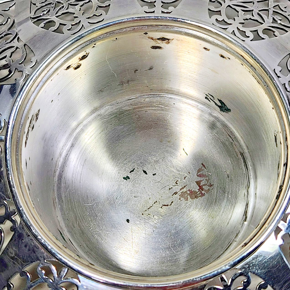 Lovelace International Silver Plate 3010 Dish Candle Bottle Holder 10 in