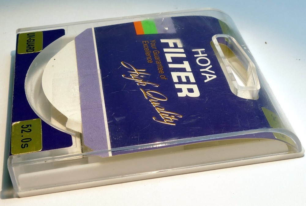 Empty Plastic  CASE for  HOYA 52mm  UV filter - empty