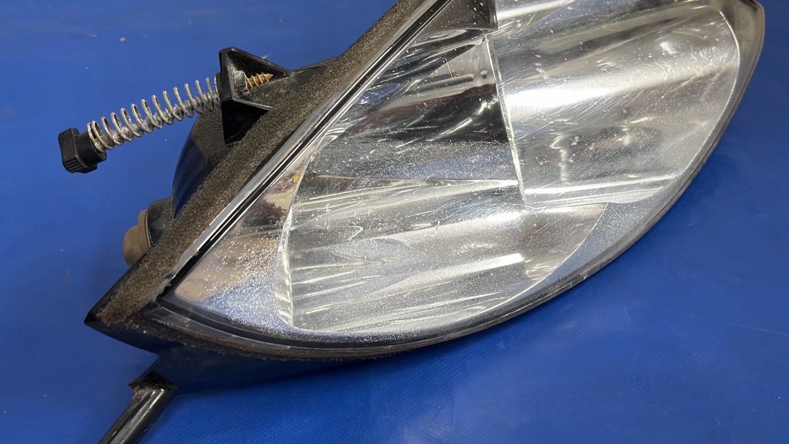 2005-2007 Arctic Cat 0609-694 RH Headlight Lamp Light CROSSFIRE M8 M1000 Cf1000
